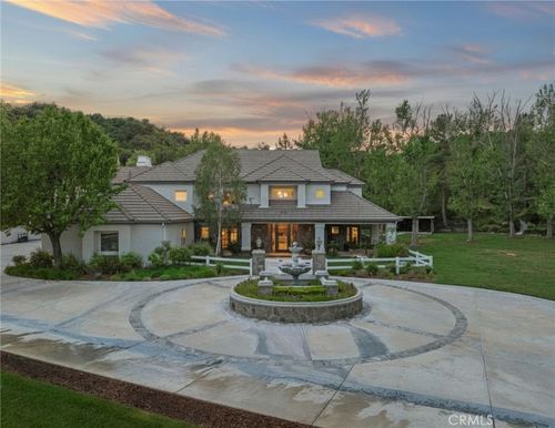 26954 Whitehorse Pl, Canyon Country, CA, 91387-3981 | Card Image