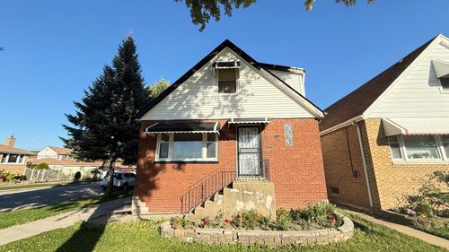 4401 S Homan Ave, Chicago, IL, 60632-3525 | Card Image