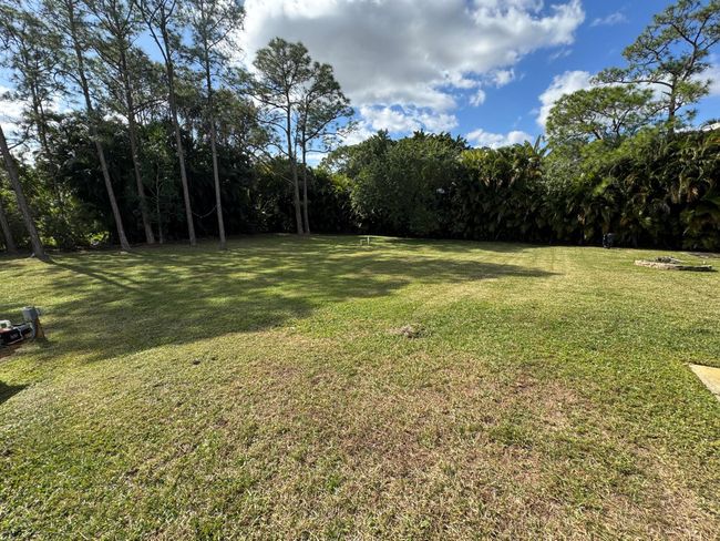 15664 89 Th Pl N, House other with 3 bedrooms, 2 bathrooms and null parking in Loxahatchee FL | Image 10