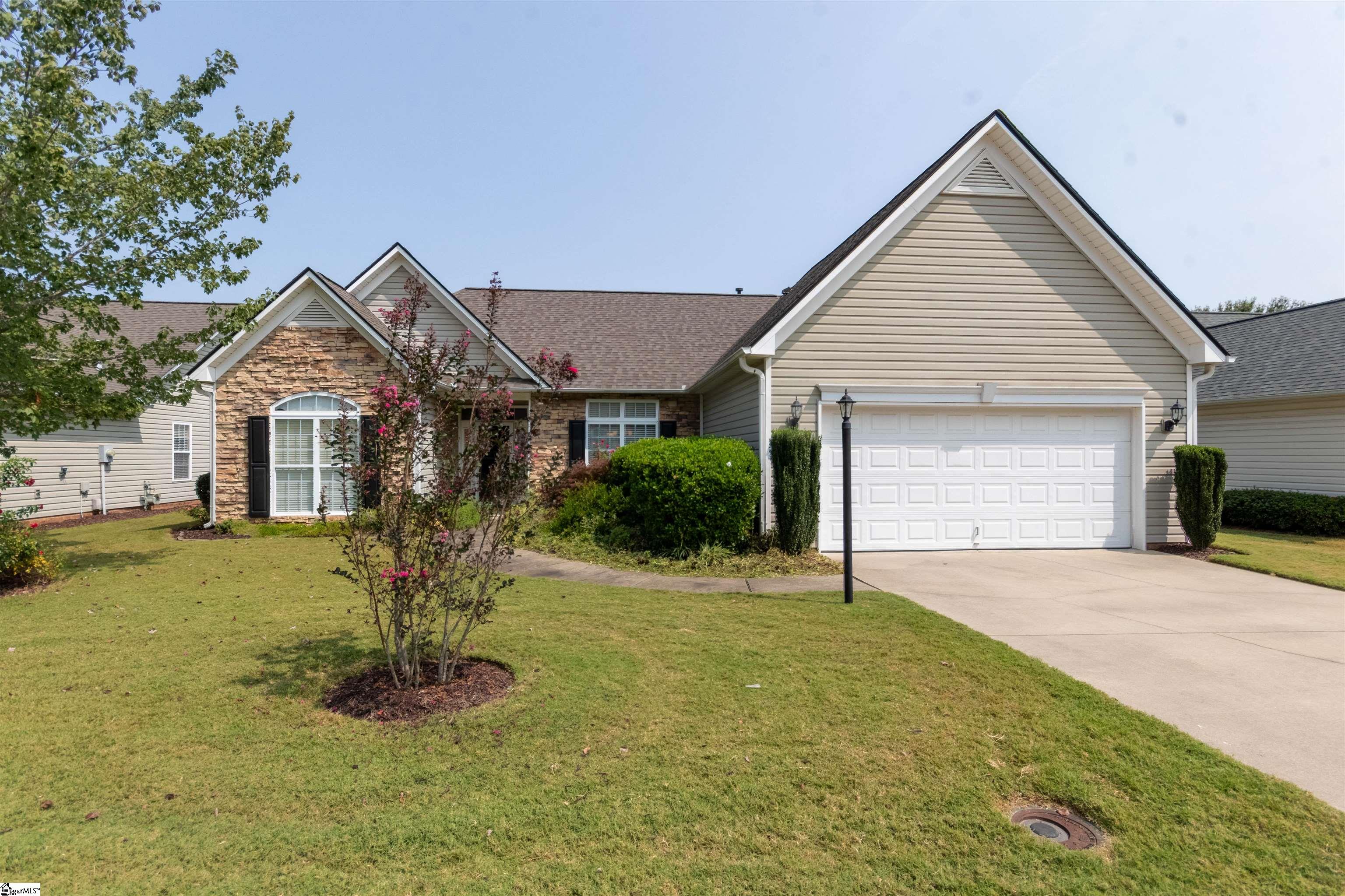 Cantera Cir, Greenville, SC 29615