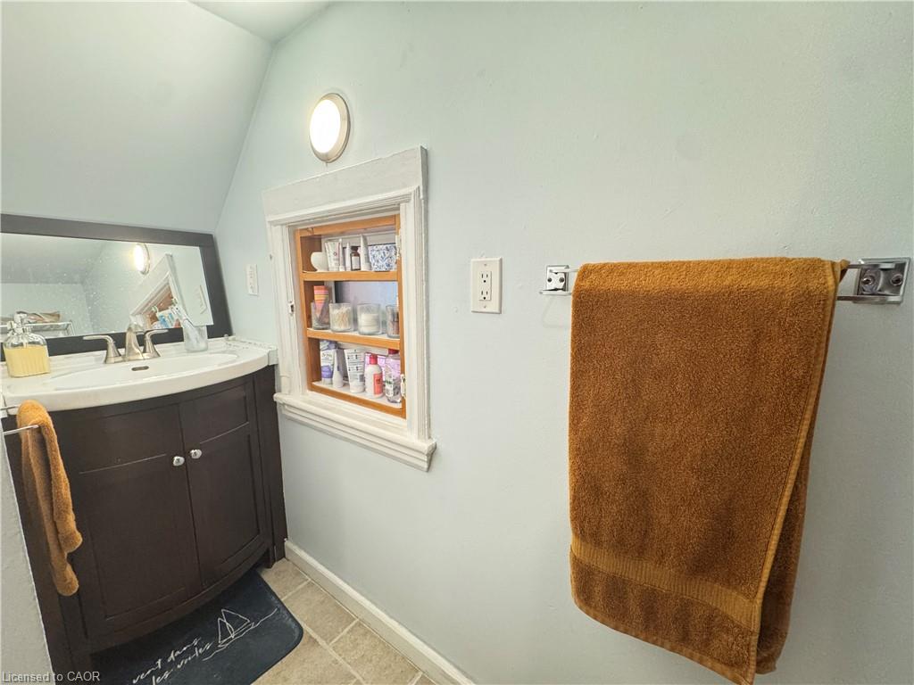 Residential Lease in Hamilton 5