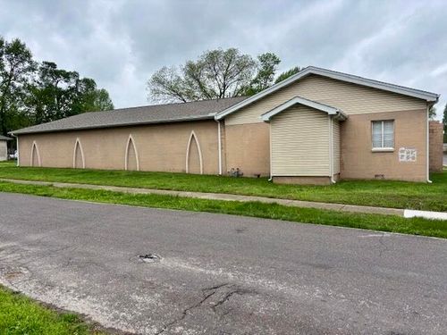 2006 W High Street, Springfield, MO, 65803 | Card Image
