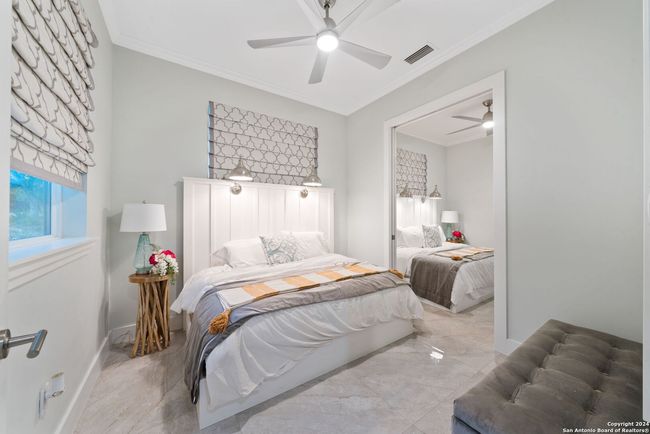 757 County Road 262, House other with 5 bedrooms, 4 bathrooms and null parking in Mico TX | Image 32