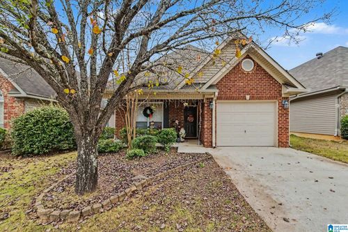 2479 Forest Lakes Ln, STERRETT, AL, 35147-8161 | Card Image