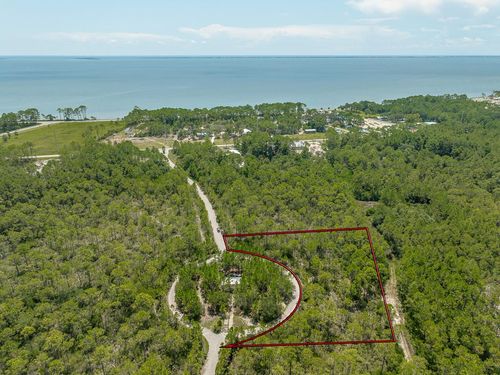47 Piney Point Ln, Eastpoint, FL, 32328 | Card Image