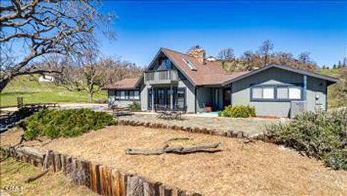 29560 Horsethief Dr, Stallion Springs, CA, 93561-5433 | Card Image