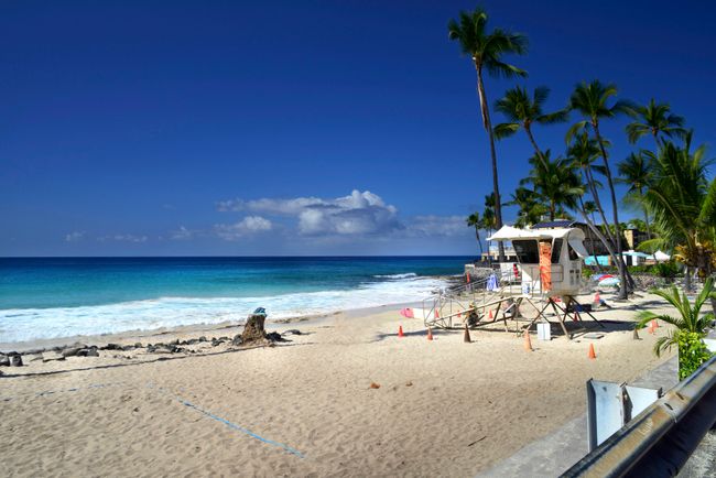 Watch the sand come and go with the swells. | Image 12