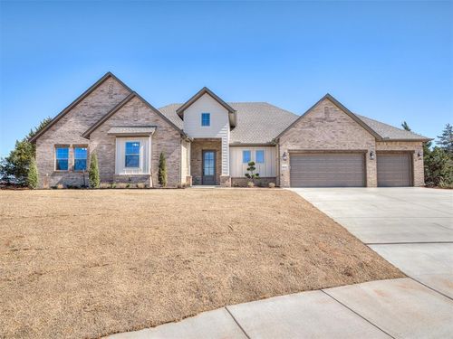 8224 Waxwing Way, Guthrie, OK, 73044 | Card Image