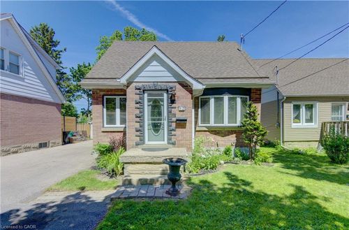72 Pleasant Avenue, Kitchener, ON, N2M4A4 | Card Image