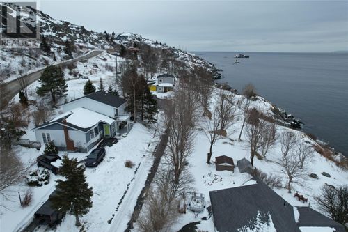 9 Freshwater Rd, Carbonear, NL, A1Y1B1 | Card Image