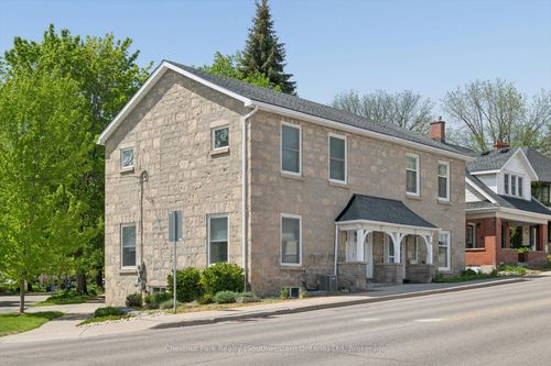 30 Eramosa Rd, Guelph, ON, N1E2L5 | Card Image