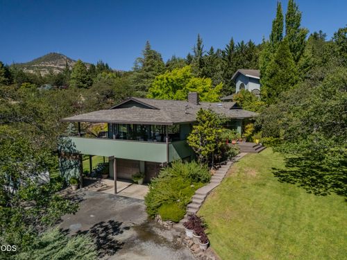 132 High Oak Drive, Medford, OR, 97504 | Card Image