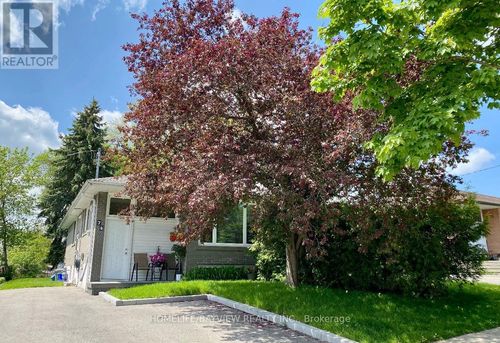 bmnt-74 Newbury Dr, Newmarket, ON, L3Y4R3 | Card Image