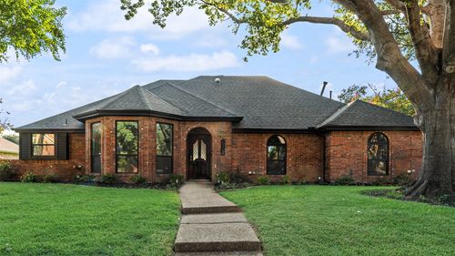 6313 Chelsea Way, Garland, TX, 75044-3529 | Card Image