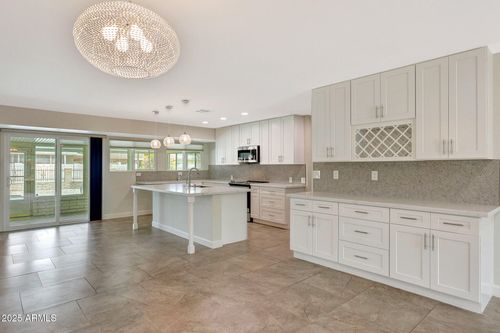 13250 W Bellwood Dr, Sun City West, AZ, 85375-4518 | Card Image