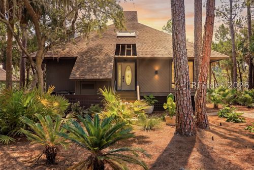 12 Palm Isle Ct, Hilton Head Island, SC, 29926-1110 | Card Image
