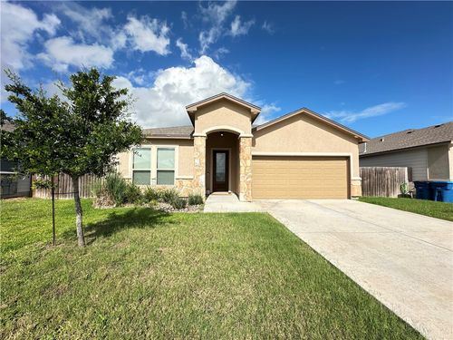 111 Guadalupe Palm Dr, Portland, TX, 78374-1124 | Card Image
