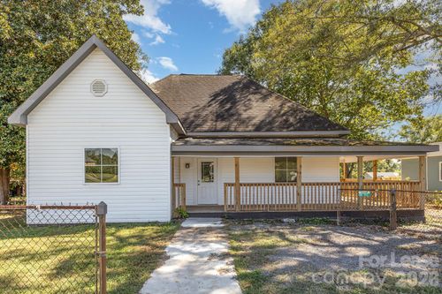 1205 S Lafayette St, Shelby, NC, 28152-6609 | Card Image