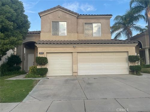 1045 La Marillo Cir, Corona, CA, 92879 | Card Image