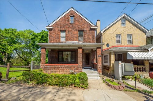 1539 Broadhead St, Pittsburgh, PA, 15206-1902 | Card Image