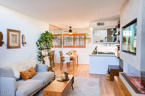 apt-5-170 N Sierra Bonita Ave, Pasadena, CA, 91106-2135 | Card Image