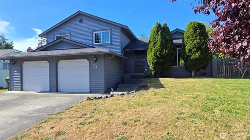 73 Nw Roeder Dr, Oak Harbor, WA, 98277-7217 | Card Image