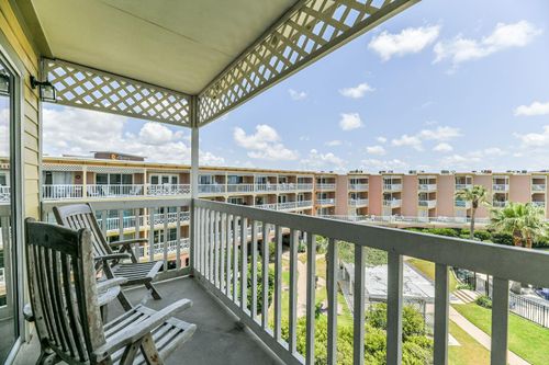 9308-6300 Seawall Blvd, Galveston, TX, 77551-2219 | Card Image