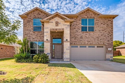 2521 Dunbarton Dr, Glenn Heights, TX, 75154-1430 | Card Image