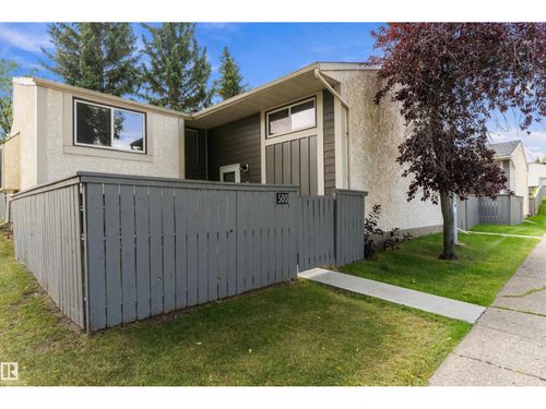500 Willow Crt Nw, Edmonton, AB, T5T2K7 | Card Image