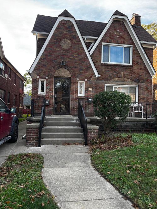 17329 Indiana St, Detroit, MI, 48221-2402 | Card Image