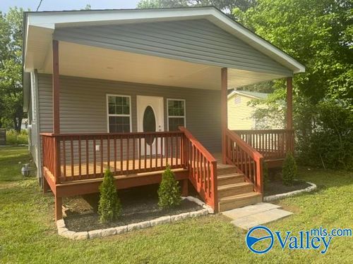 509 Earl St, Scottsboro, AL, 35768-2845 | Card Image