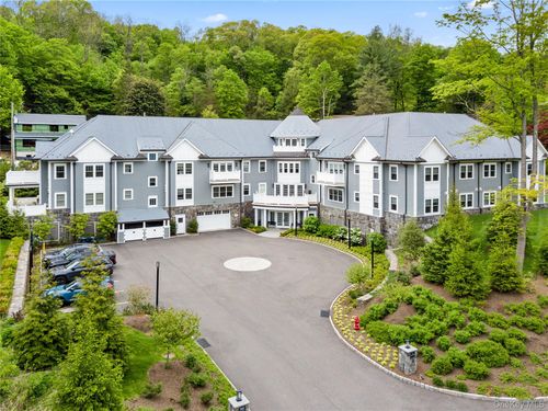 2f-585 Main St, Armonk, NY, 10504-1801 | Card Image