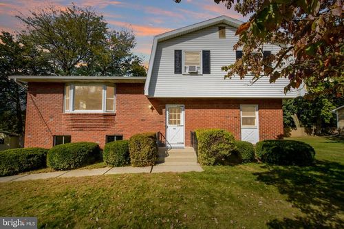 95 Jeffrey St, EASTON, PA, 18042-6836 | Card Image