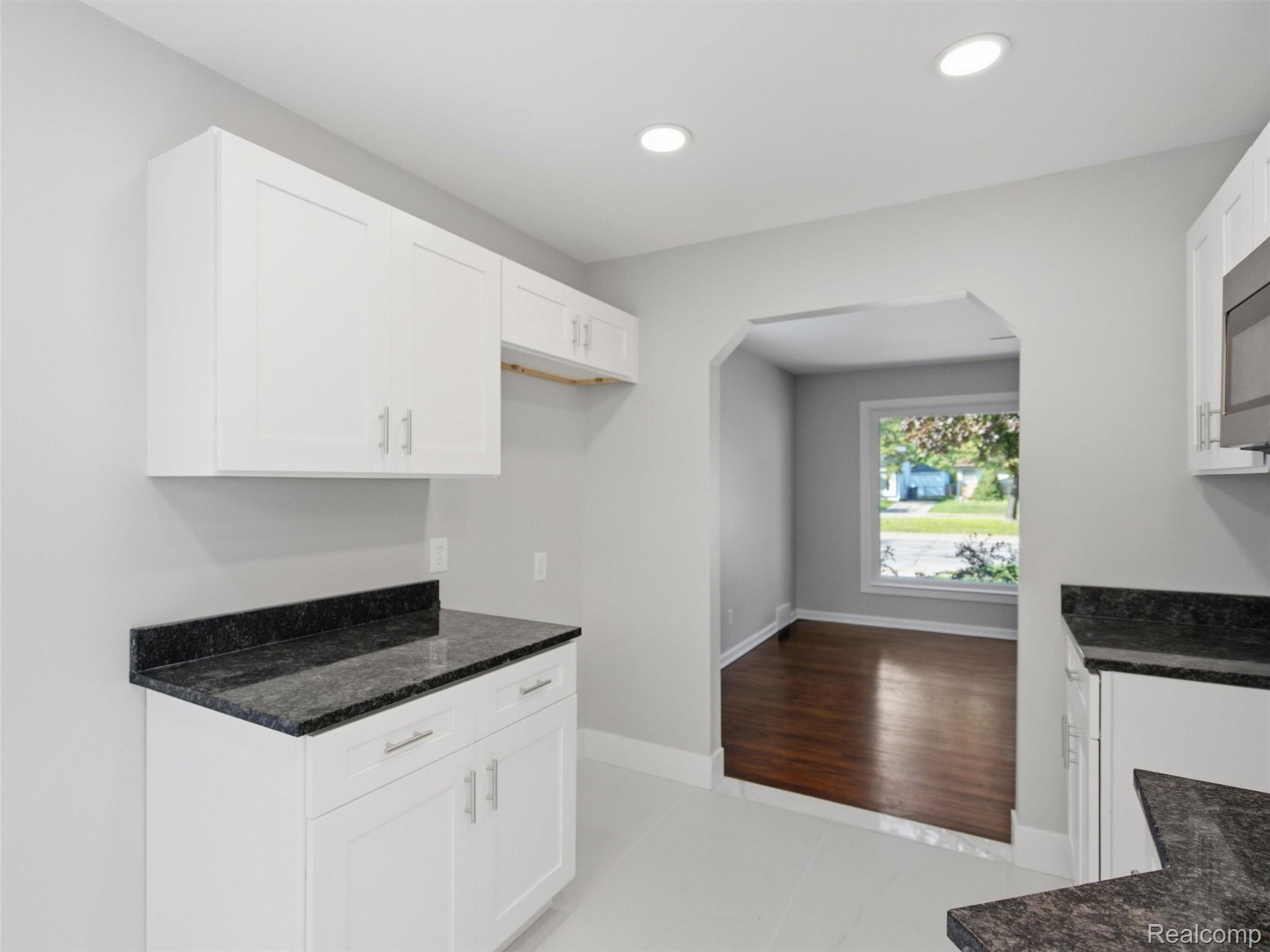 Residential Lease in Royal Oak 5