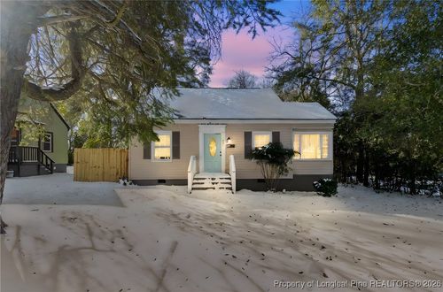 211 Hawthorne Rd, Fayetteville, NC, 28301-4331 | Card Image