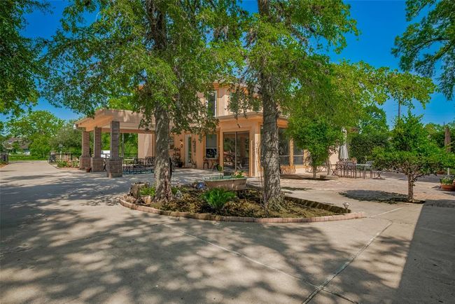 610 Wrangler Rd, Home with 4 bedrooms, 3 bathrooms and 2 parking in Wallis TX | Image 18