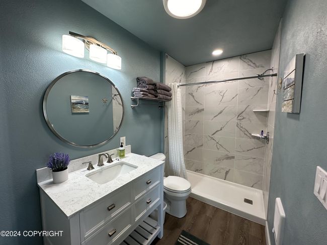Downstairs full bathroom | Image 41