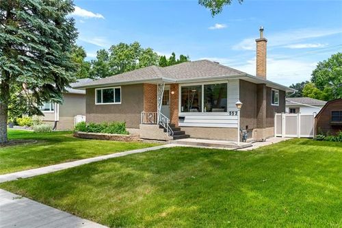 553 Dunrobin Avenue, Winnipeg, MB, R2K0V1 | Card Image