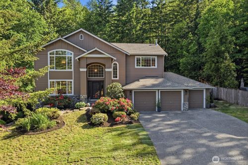 1535 Sw 15th Pl, North Bend, WA, 98045-7980 | Card Image