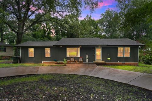 3406 Wilshire Dr, Greensboro, NC, 27408-2924 | Card Image