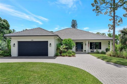 10810 Goodwin St, BONITA SPRINGS, FL, 34135-5460 | Card Image