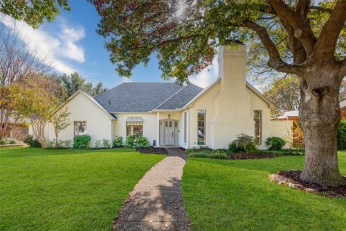 10002 Hickory Xing, Dallas, TX, 75243-4616 | Card Image