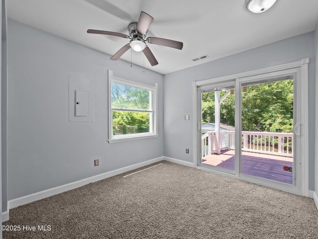 639 W Shore Dr, House other with 5 bedrooms, 4 bathrooms and 2 parking in Swansboro NC | Image 26