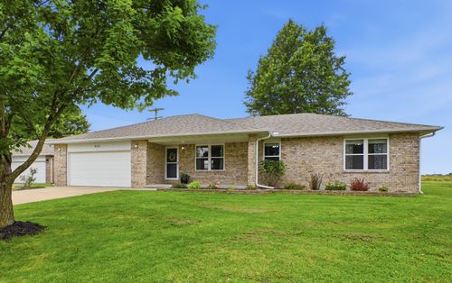 960 S Colony Ave, Bolivar, MO, 65613-3208 | Card Image