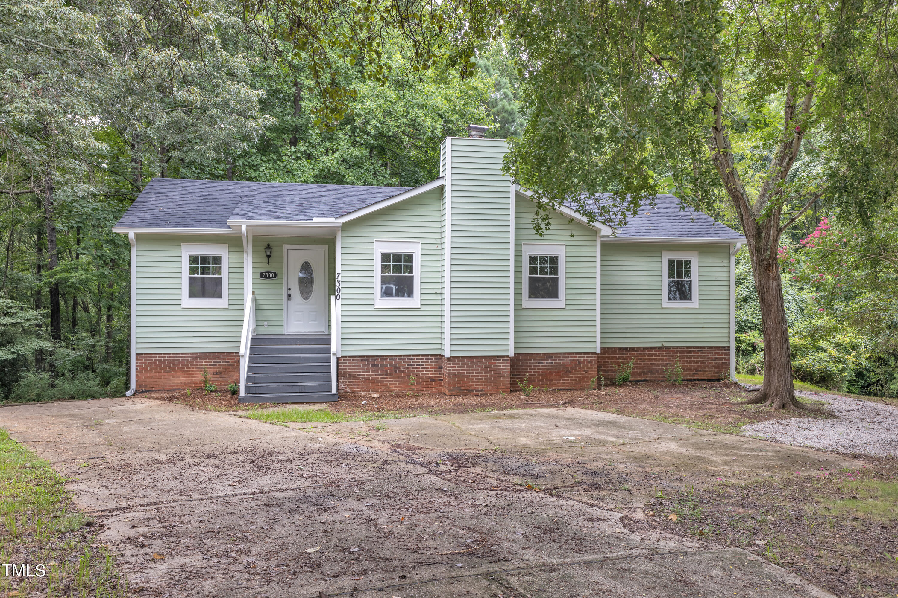 Mine Valley Rd, Raleigh, NC 27615