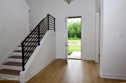 390 Centerline Roper Loop, Byhalia, MS, 38611 | Card Image