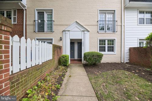 c-2808 S Wakefield St, ARLINGTON, VA, 22206-1194 | Card Image