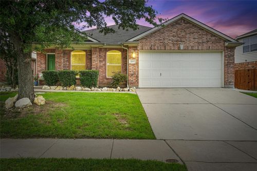 1248 Mountain Air Trl, Fort Worth, TX, 76131-5445 | Card Image