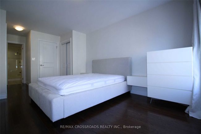 12 - 20 Hargrave Lane, Condo with 4 bedrooms, 3 bathrooms and null parking in Toronto ON | Image 14