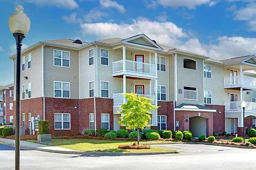 320 S Jackson St, ALBANY, GA, 31701-6804 | Card Image